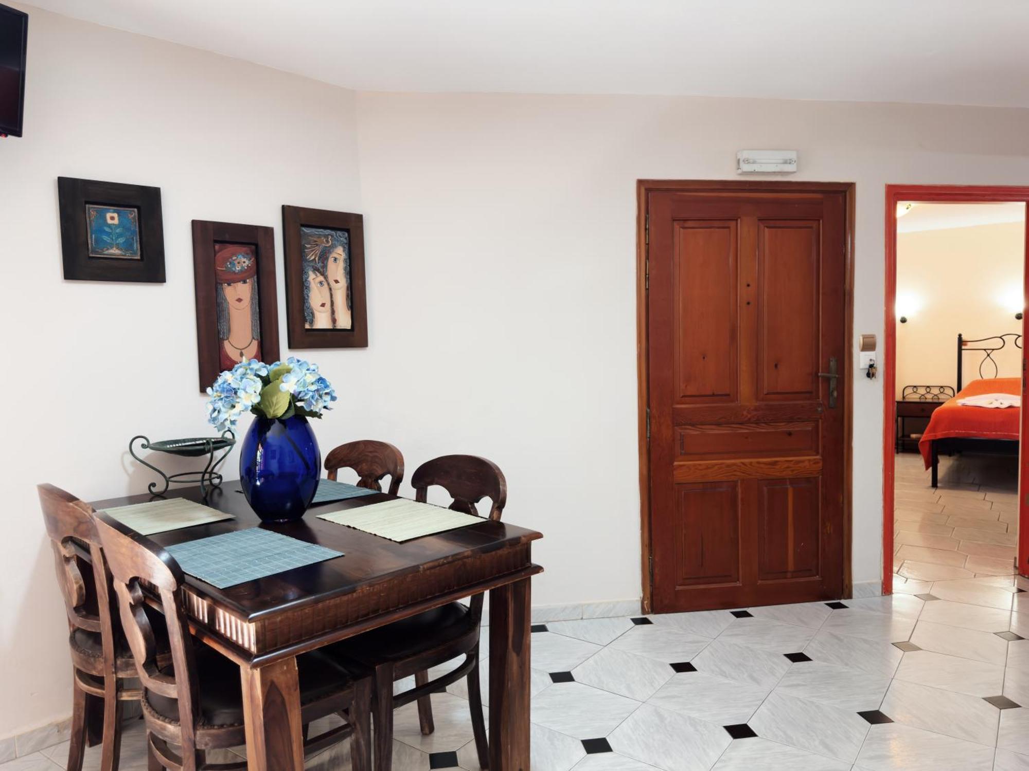 פלטניאס Villa Eleni Seaside Apartments מראה חיצוני תמונה