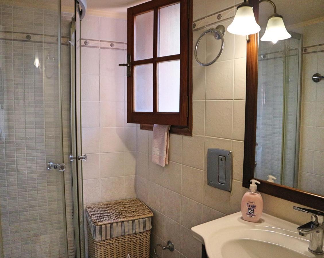פלטניאס Villa Eleni Seaside Apartments מראה חיצוני תמונה